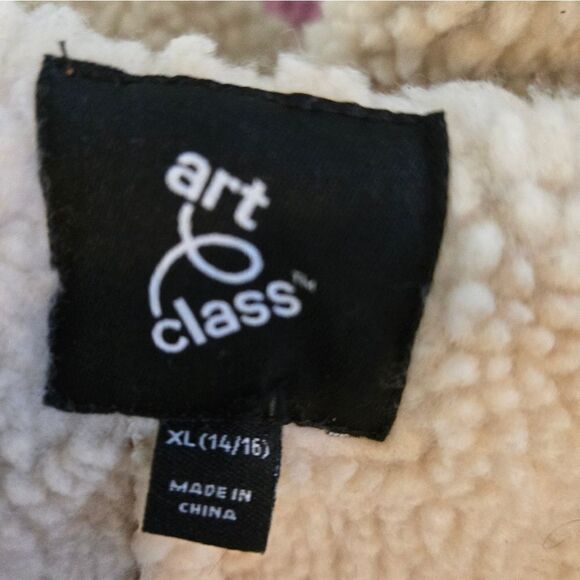 Art Class Faux Suede and Sherpa Short Jacket - Picture 7 of 8